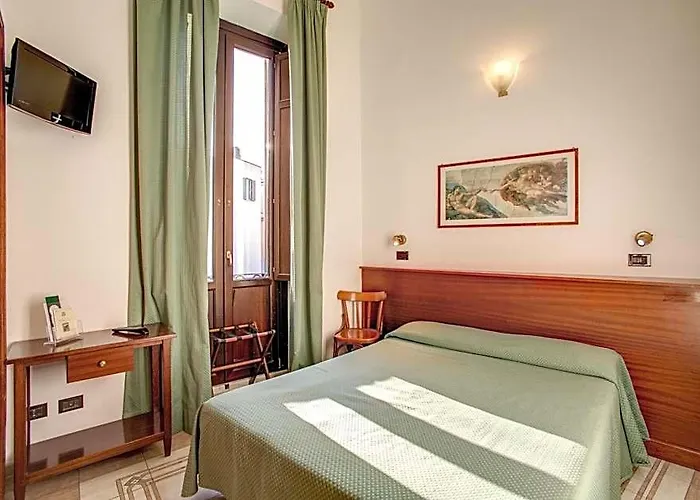 Otel Primavera 2*